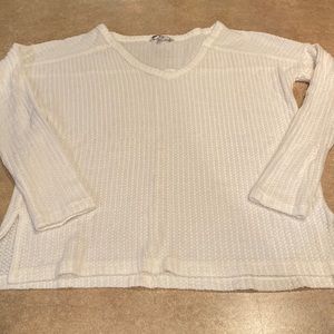 Womens BKE shirt size small